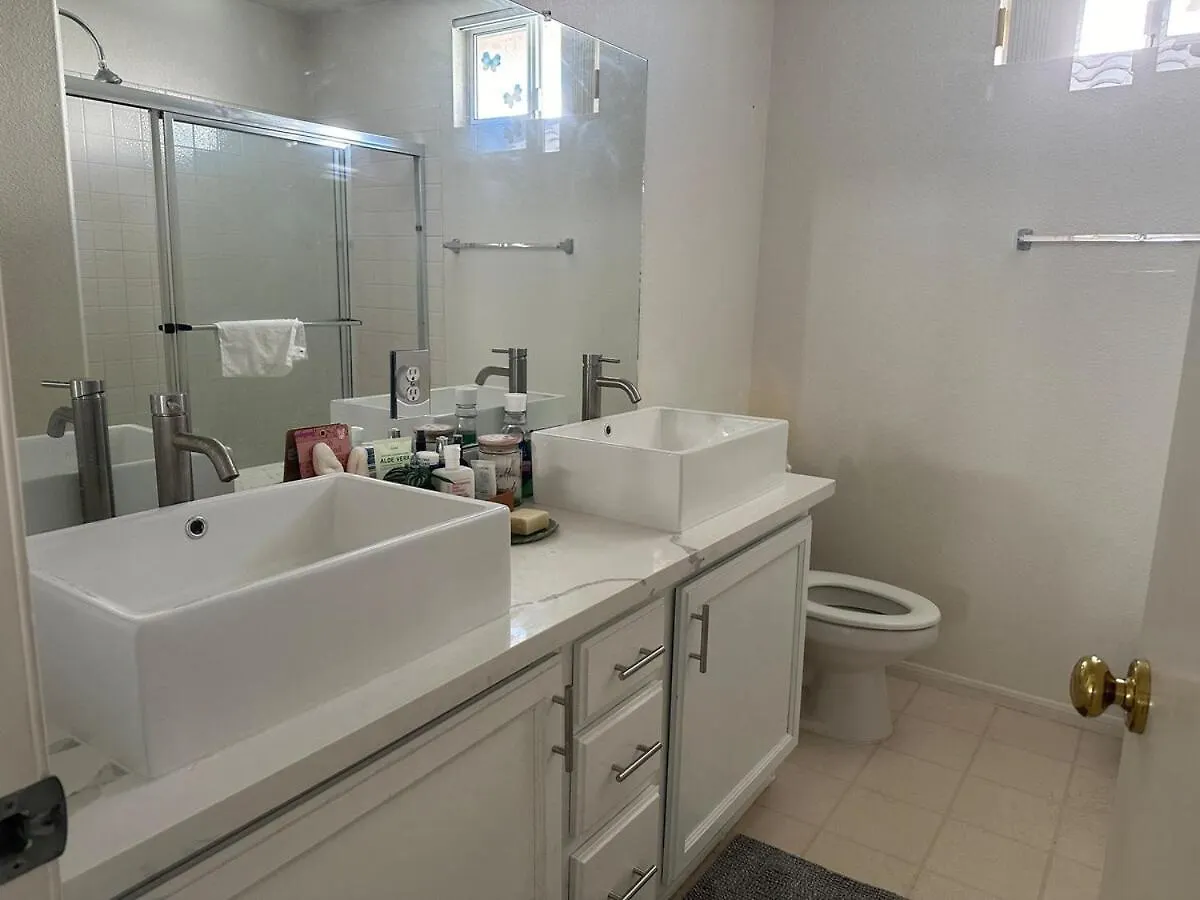 Spacious 3Br Family Home Near Las Vegas Strip Holiday home